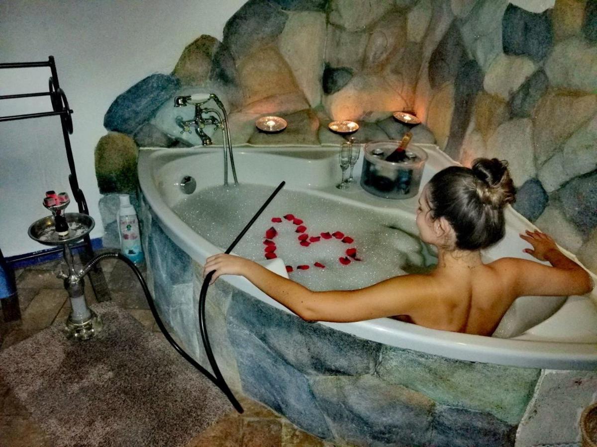 El Escondite De Martina, Casa Rural Romantica Setenil De Las Bodegas Exteriér fotografie