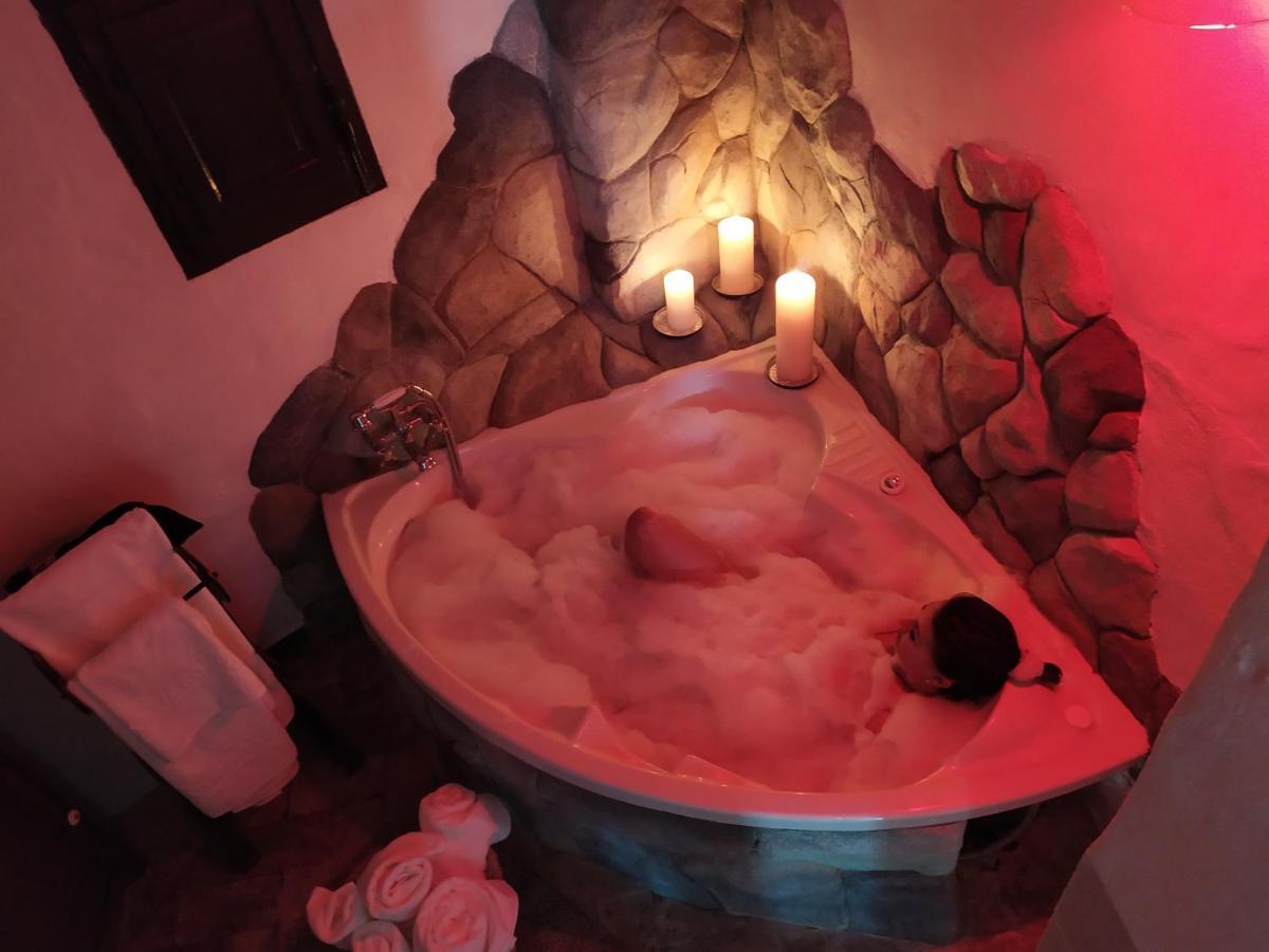El Escondite De Martina, Casa Rural Romantica Setenil De Las Bodegas Exteriér fotografie